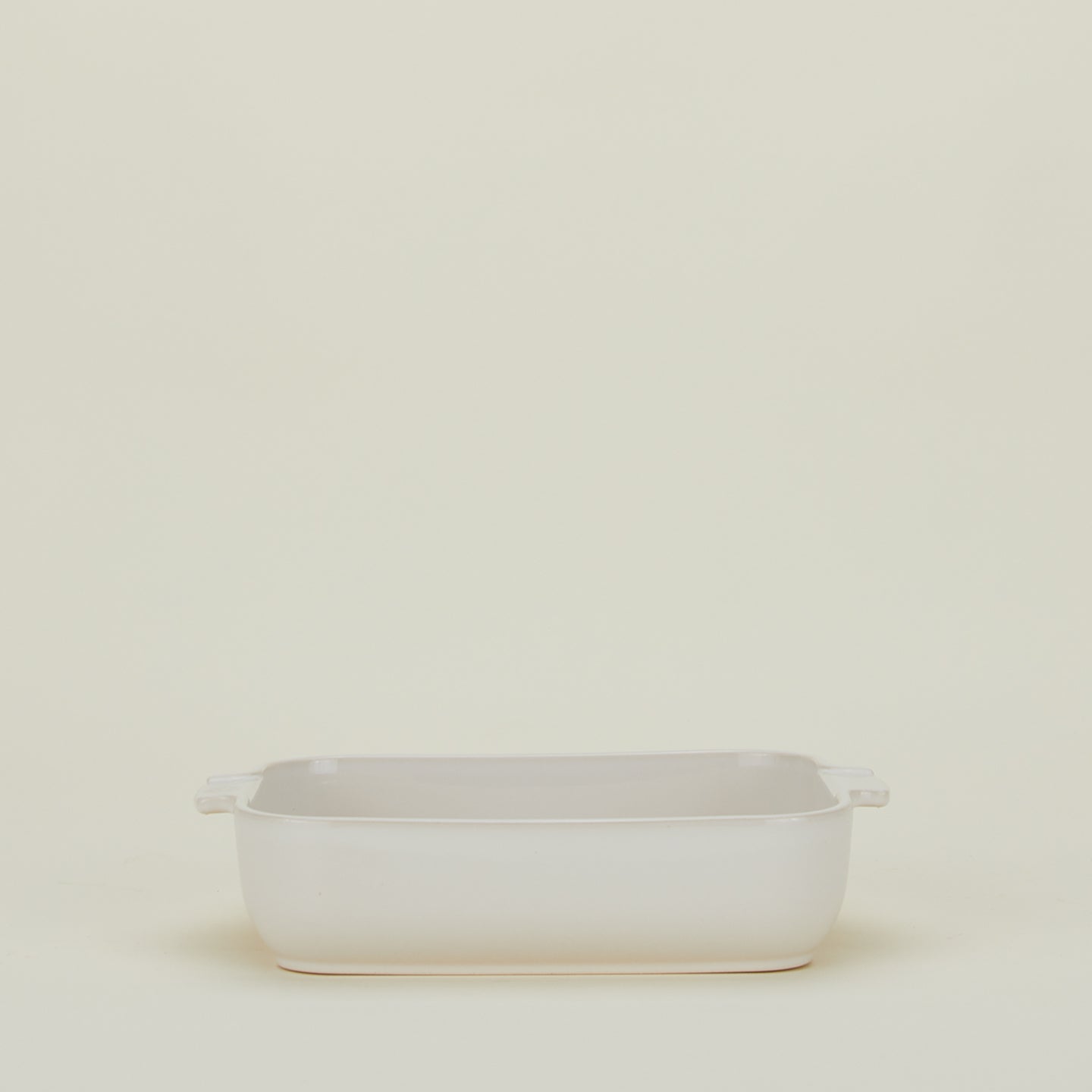 Rectangular baking dish