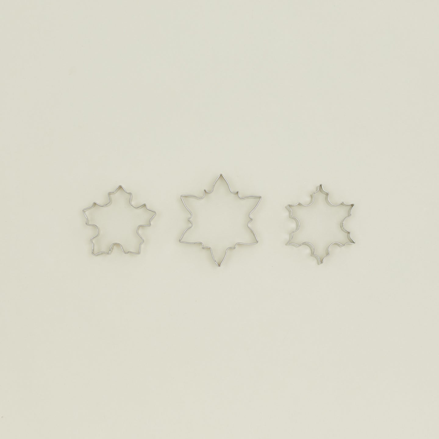 Snowflake cookie cutter set of 3