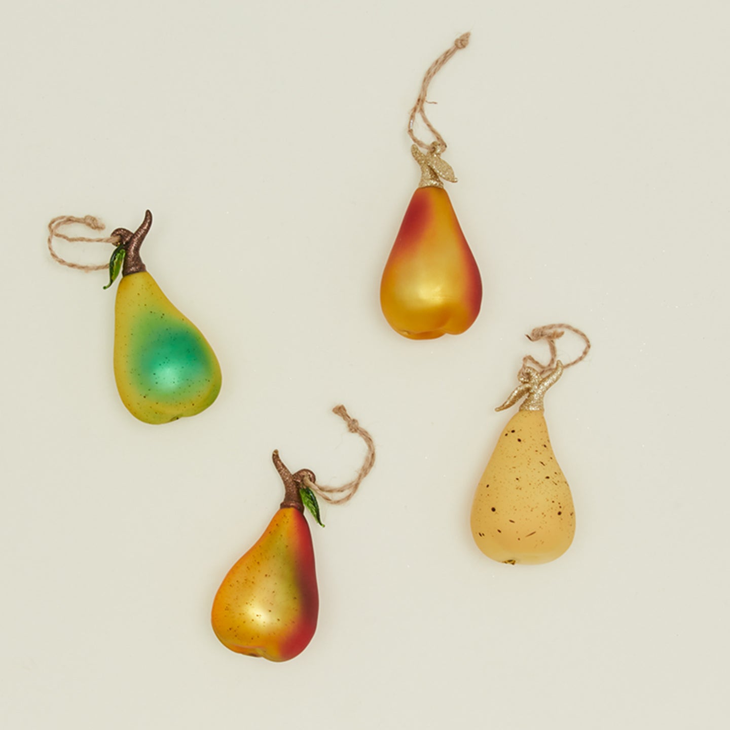 Orchard pear ornament set of 4