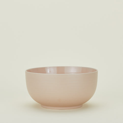 Essential Serving Bowl in Blush.