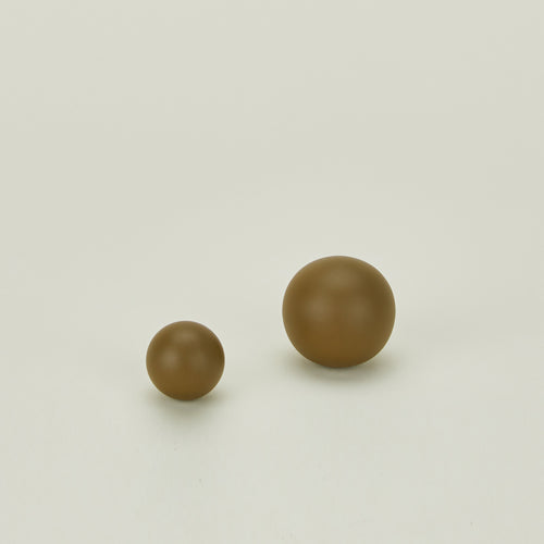 Small and large sphere knob in Olive.