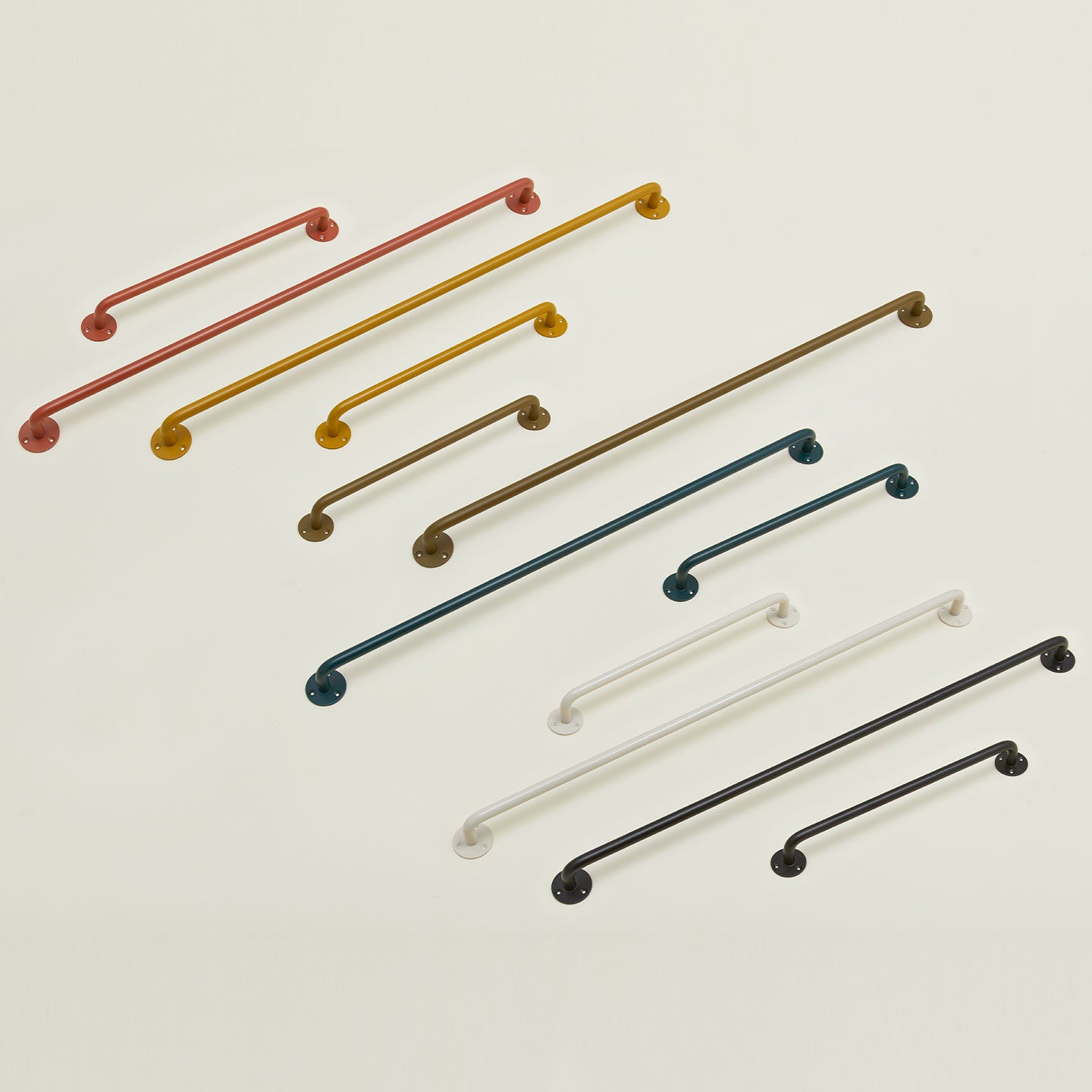 Towel bars in a variety of colors and sizes.