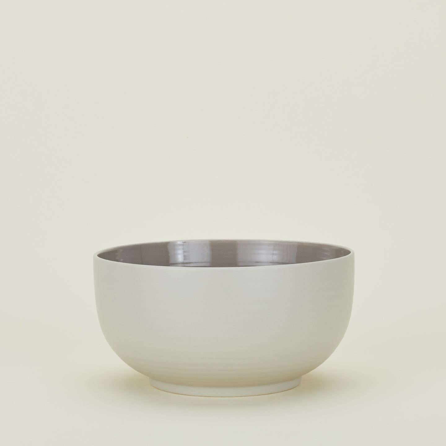 Essential Serving Bowl in Light Grey.