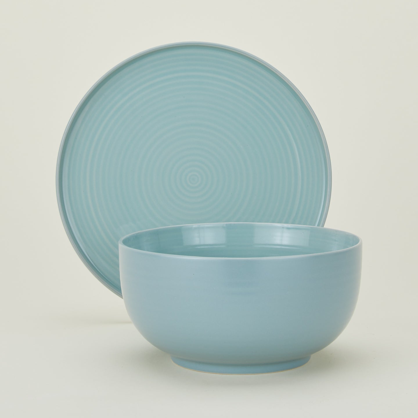 Essential Serving Bowl and Serving Platter in Sky.