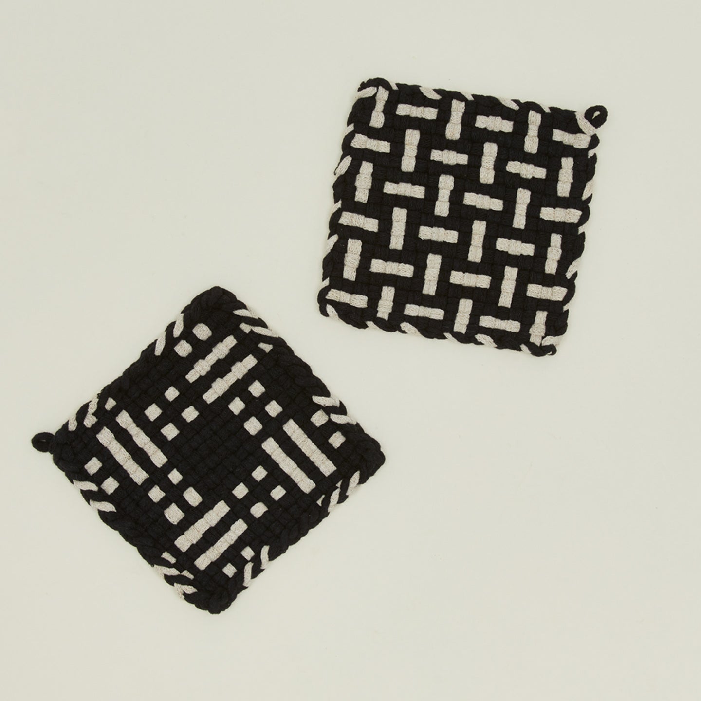 Parquet potholder and dots and dashes in black and flax