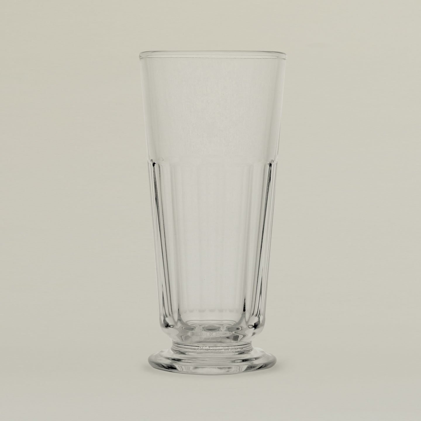 Close up of a Perigord highball glass.