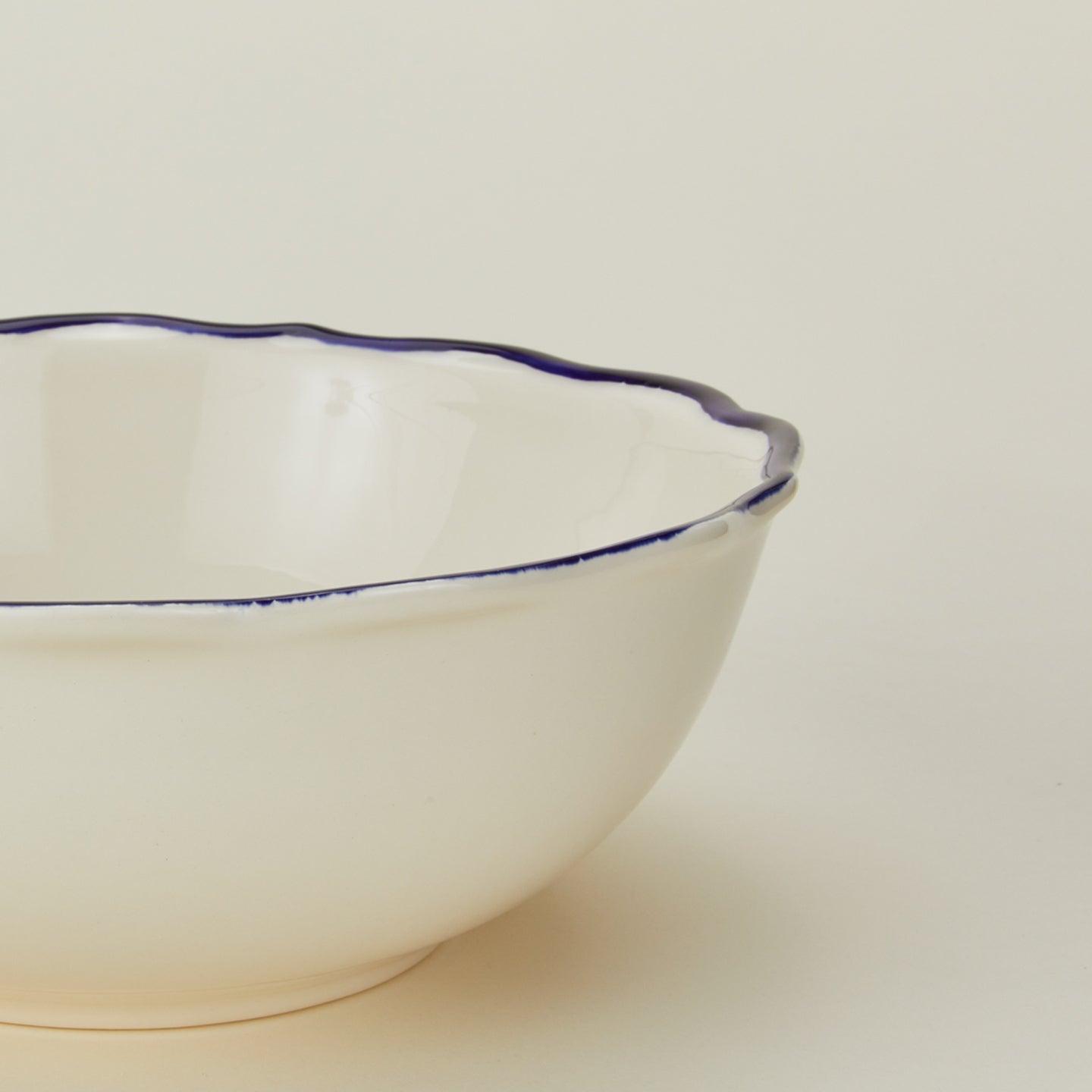 Close up of ogee edge serving bowl