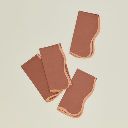 Modafleur scalloped napkin in cocoa set of 4