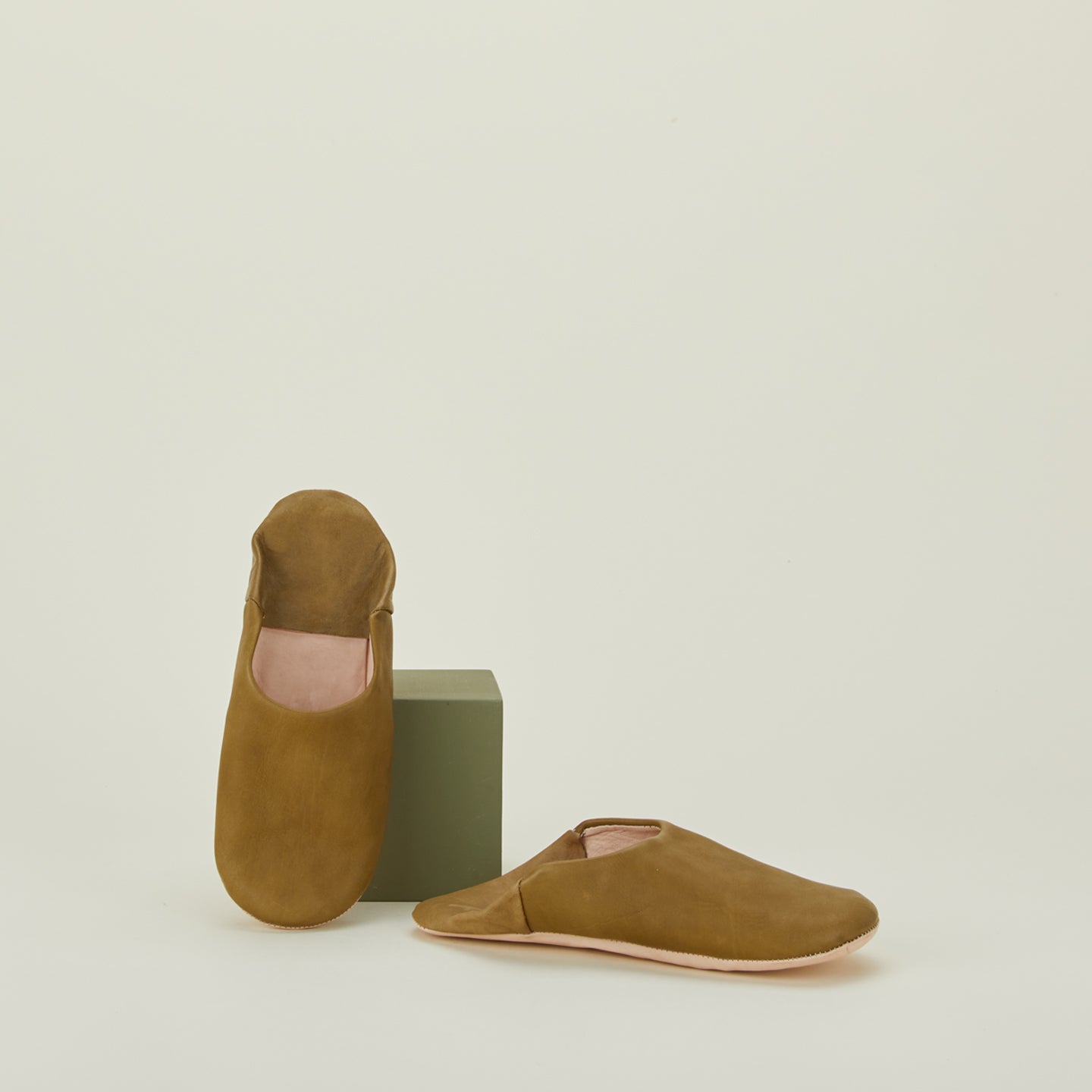 Pro Handmade leather slippers in green