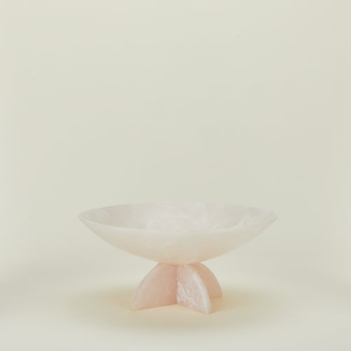 Flow resin fruit bowl