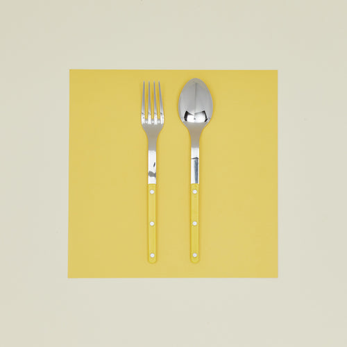 Bistrot Serving Set in yellow.
