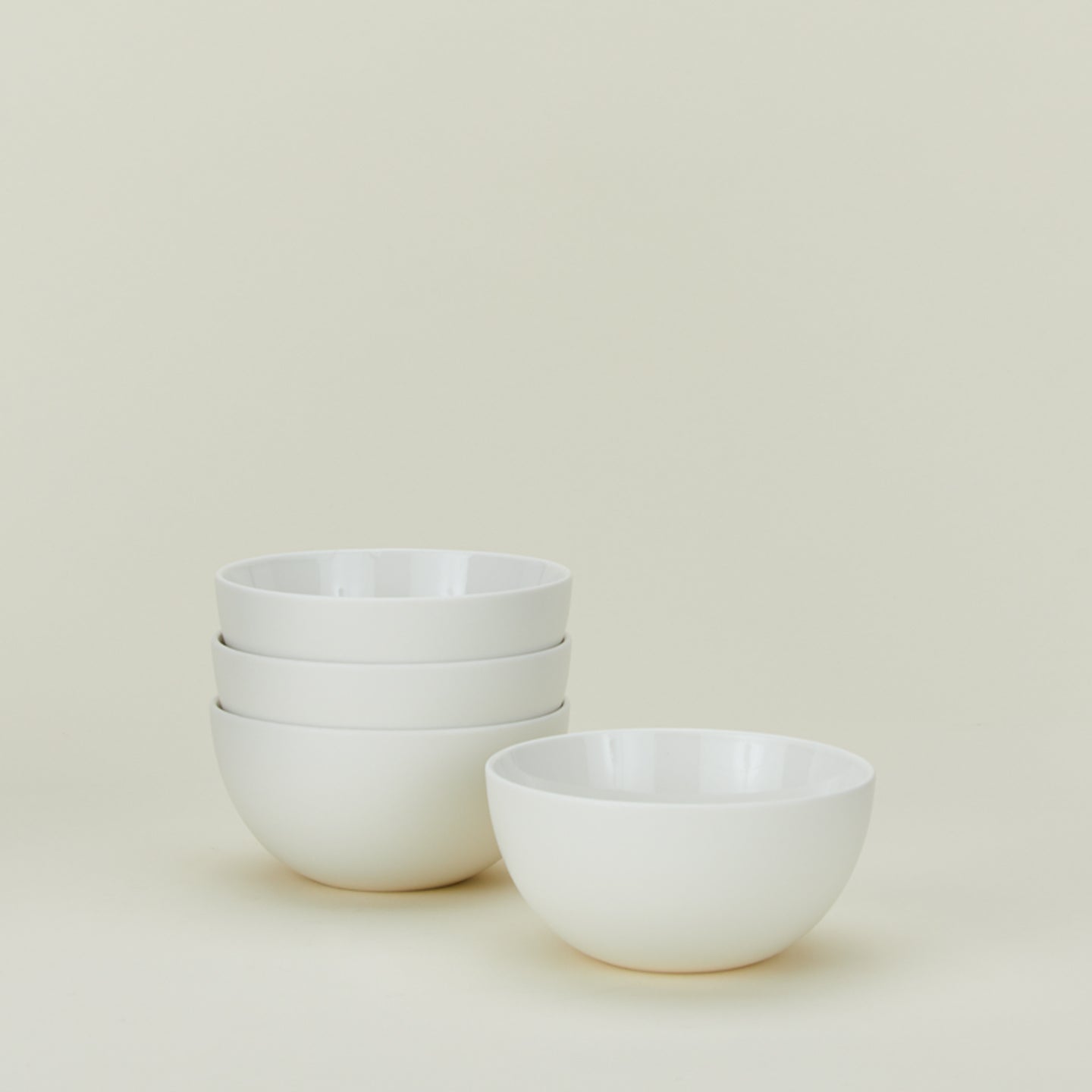 Simple porcelain large bowl in white