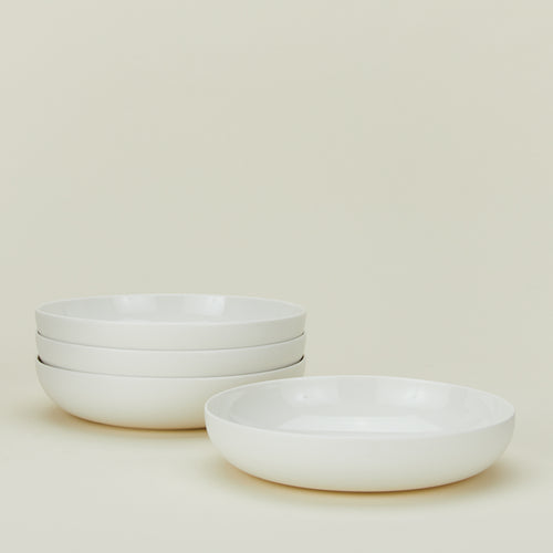 Simple porcelain low bowl set of 4 in white